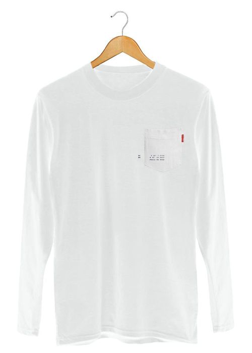 T-shirt Long com bolso - off white